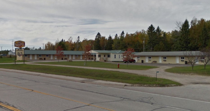 Sunset Motel - 2015 Street View (newer photo)